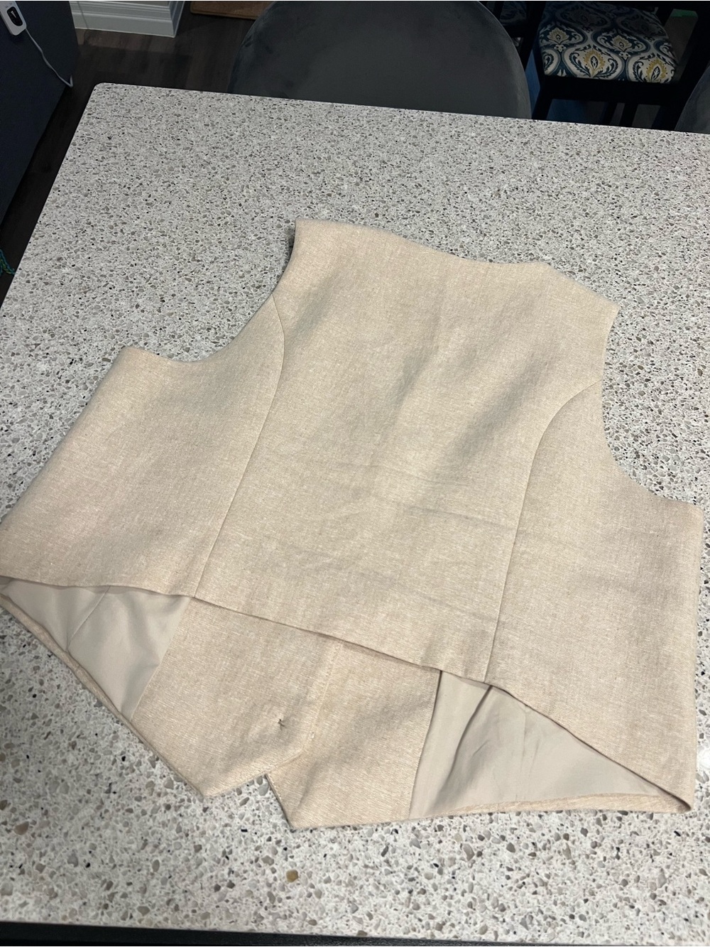 Linen-Blend Button-Front Vest - Picture 5 of 5